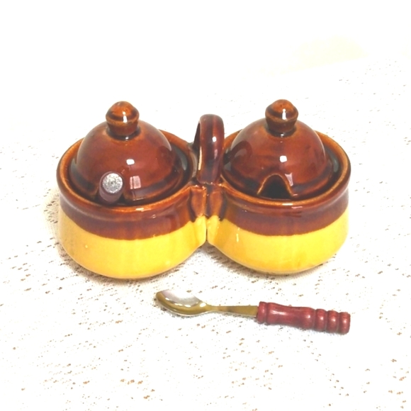 2 FOR $15 BUNDLE SALE! Home Vintage Cindiments/Honey/Sugar bowl. Stoneware - Picture 1 of 6